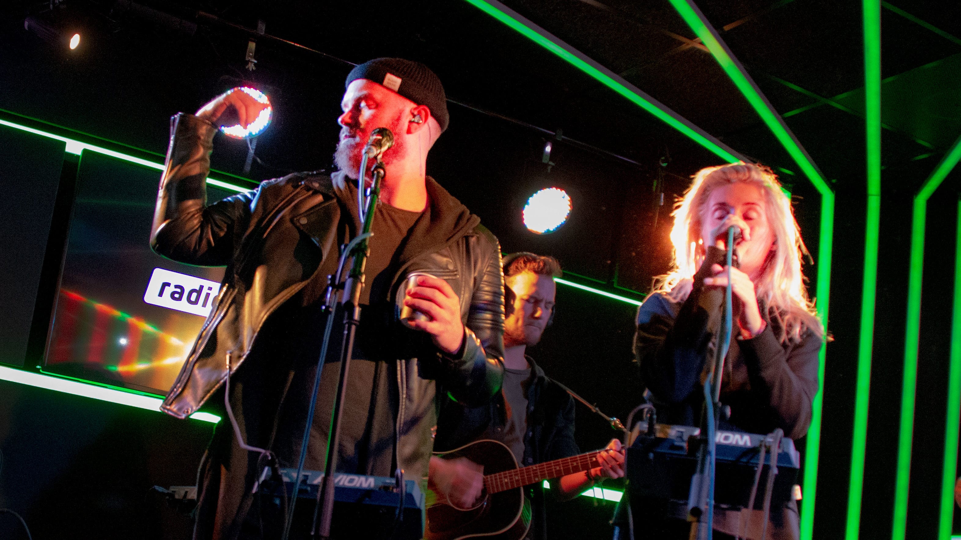 Wulf en Miss Montreal samen live bij Ekdom in de Morgen