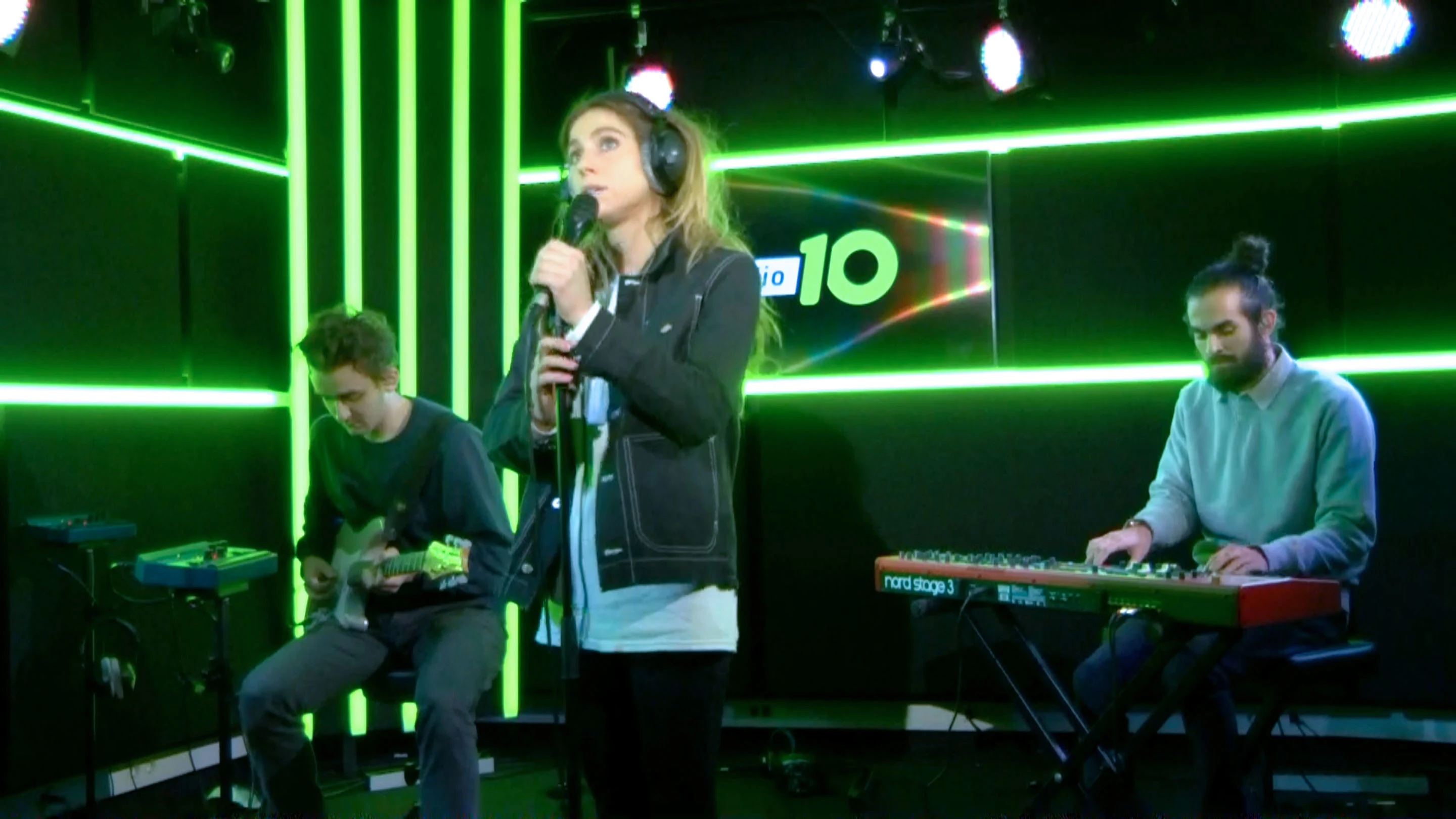 Nona? Yes-na! Want wakker worden met deze livemuziek is een feest