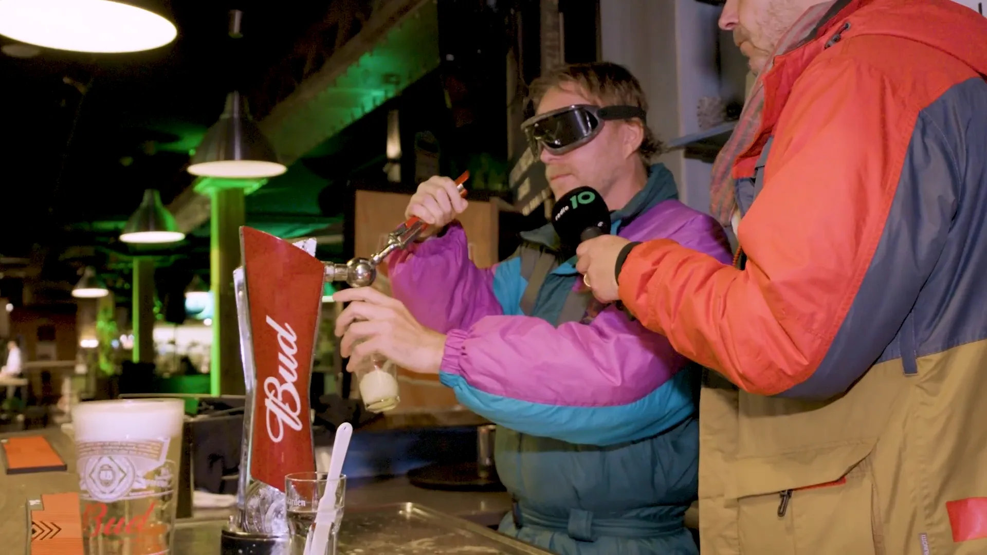 Gijs en Matijn doen een ultieme après-ski challenge!