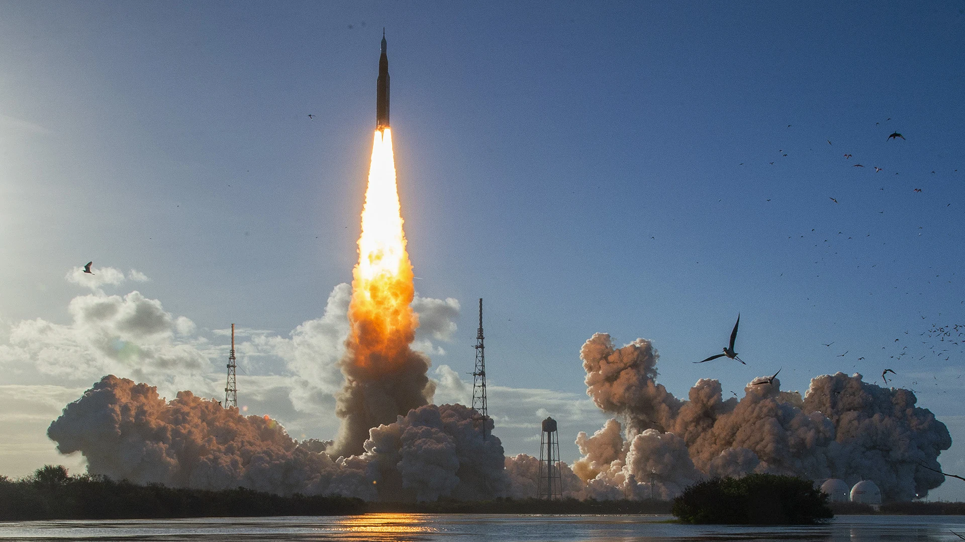 Voor het eerst sinds 50 jaar weer mensen naar de maan! Maar waarom?