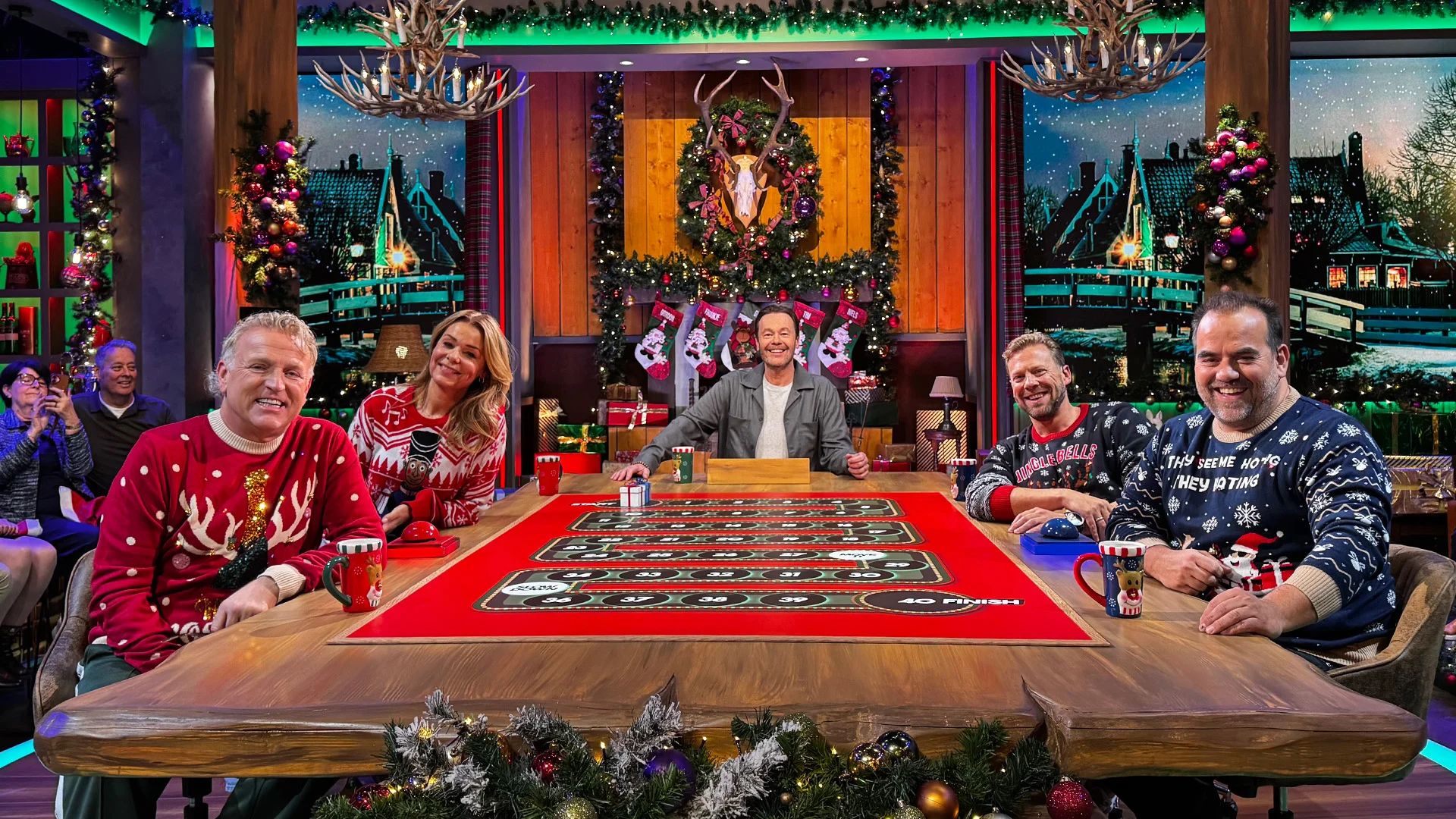 Gijs Staverman ontvangt Gordon & Froukje in eerste aflevering Top 4000 Muziekquiz