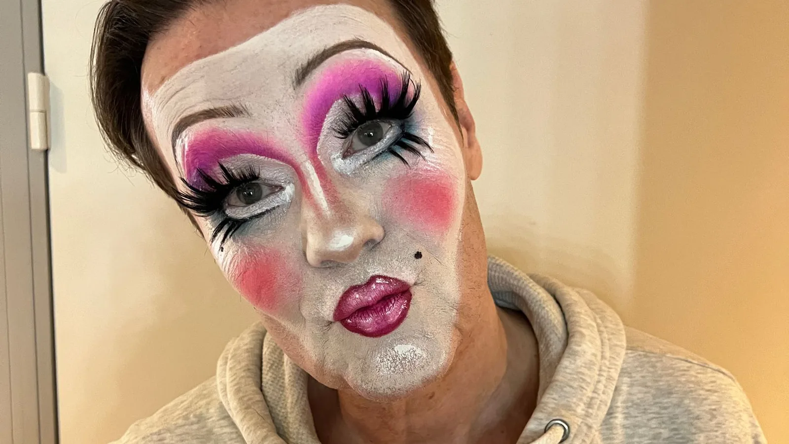 Zo reageerde de familie van Gijs op zijn deelname aan Make Up Your Mind