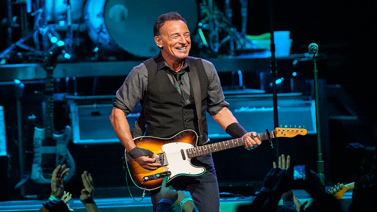 Deze nummers zijn helemaal niet zo vrolijk als ze klinken! 