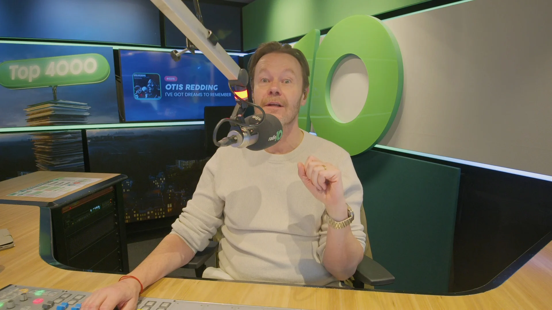 Gijs Staverman: "Davina Michelle gaat naar het Songfestival"