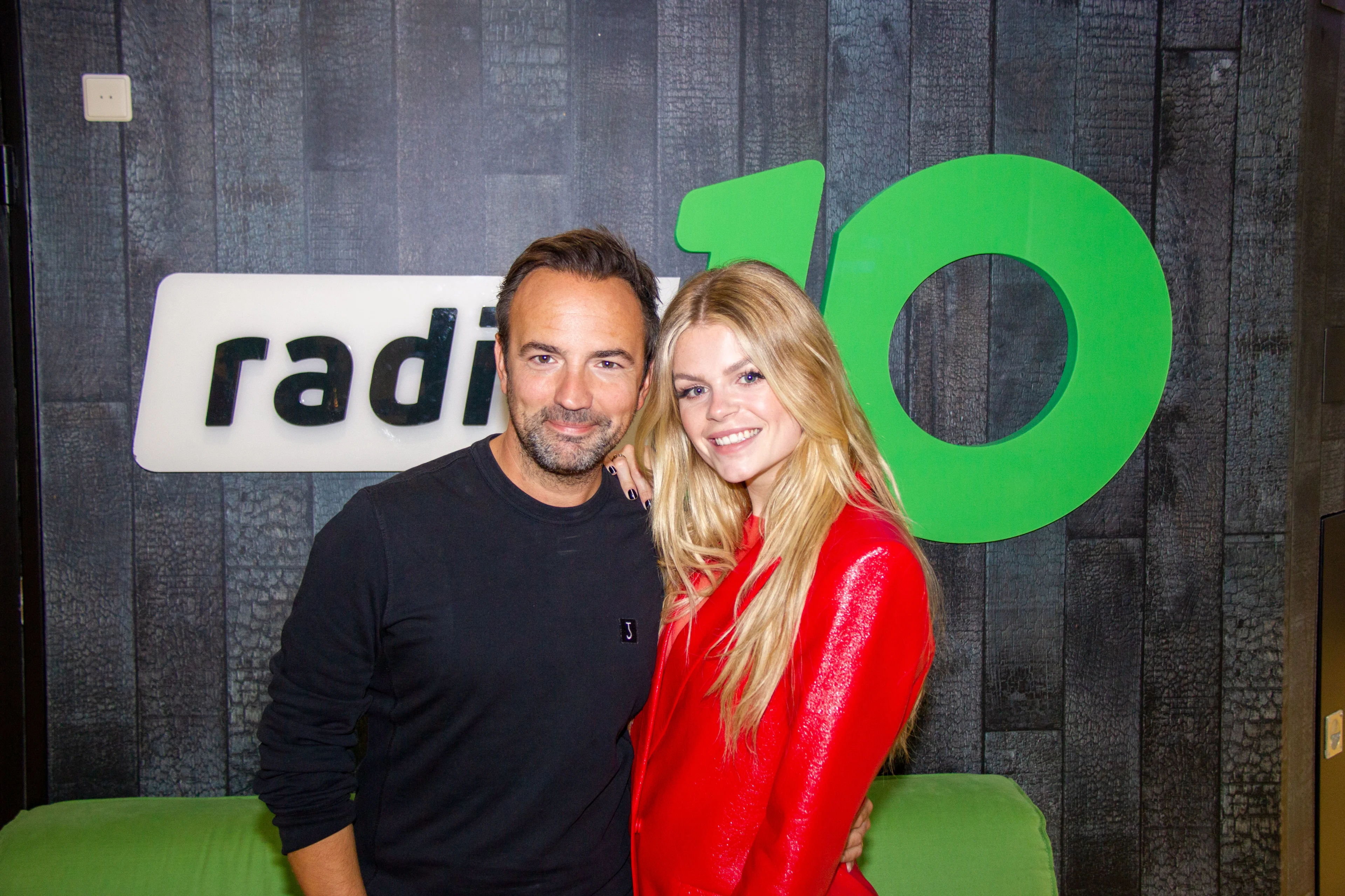 Davina Michelle live bij Ekdom in de Morgen!