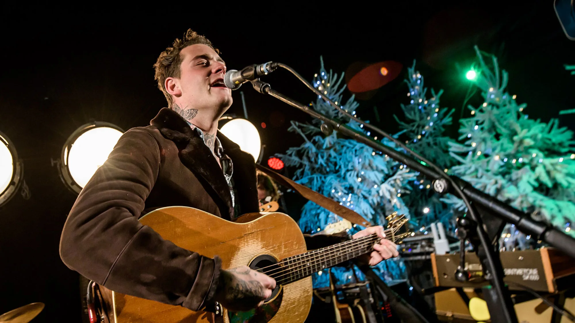 Douwe Bob live op de Ekdom in de Morgen Winter BBQ