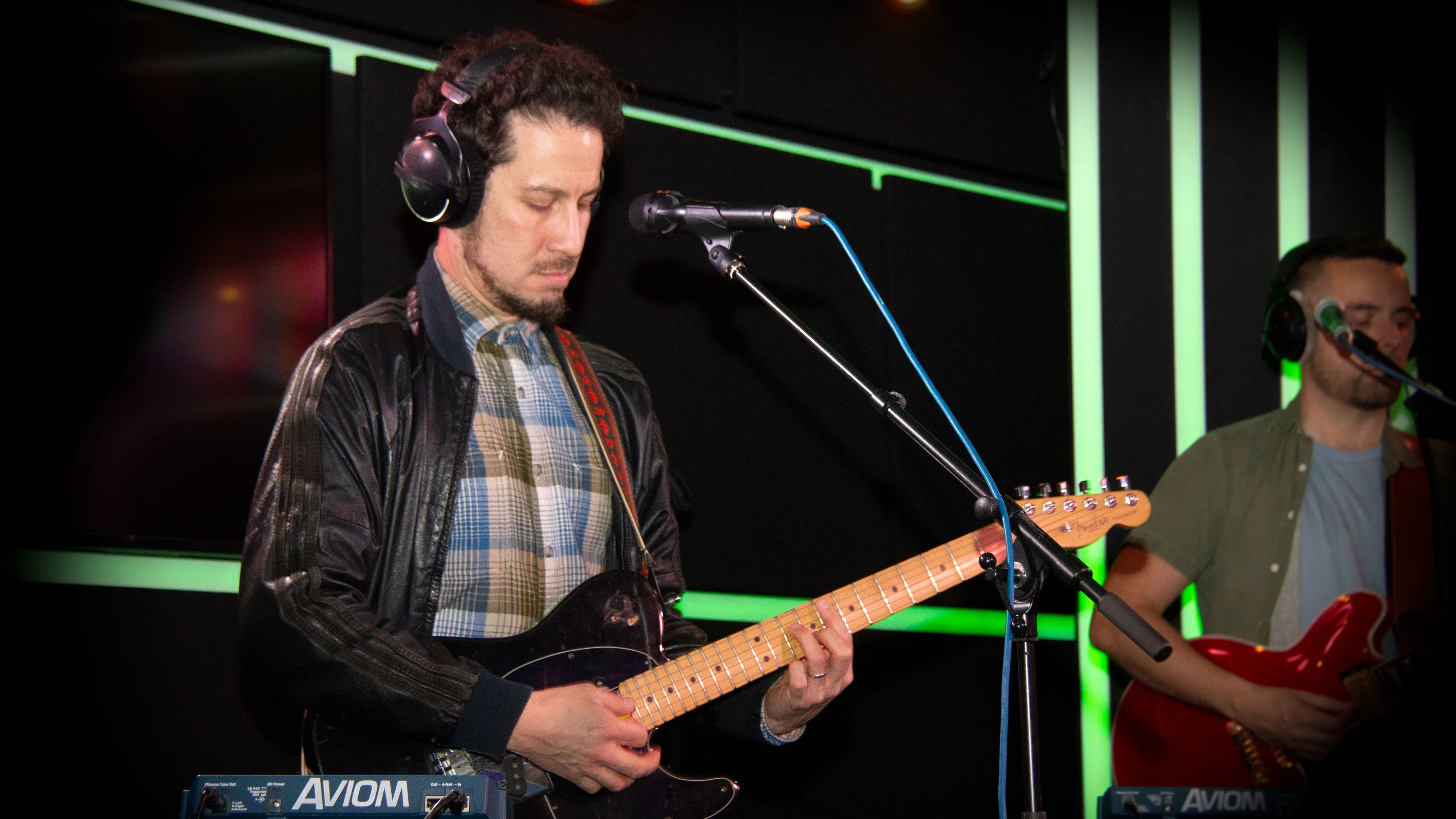 Mamas Gun funky op de vroege morgen bij Gerard