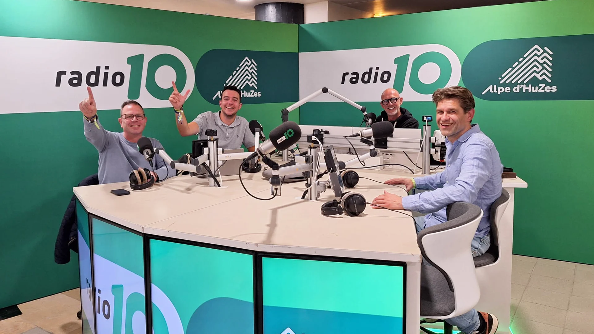 Steun Robert Feller en Edwin Ouwehand tijdens Alpe d'HuZes