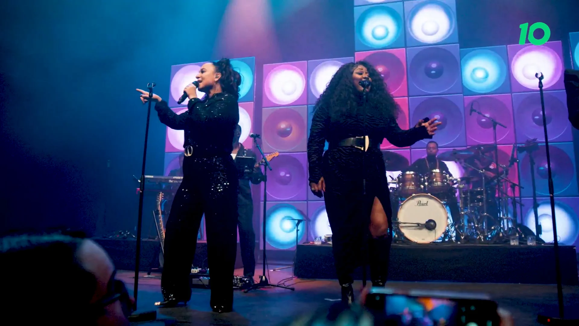 Night To Remember door Ladies of Soul tijdens Top 4000 in Concert