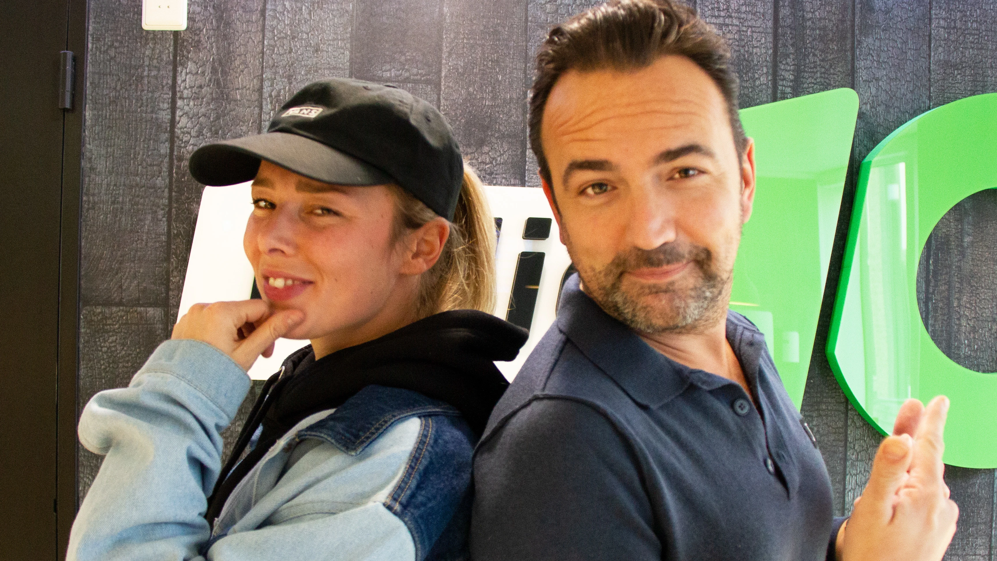 Que? SERA laat van zich horen met 'Take A Chance'