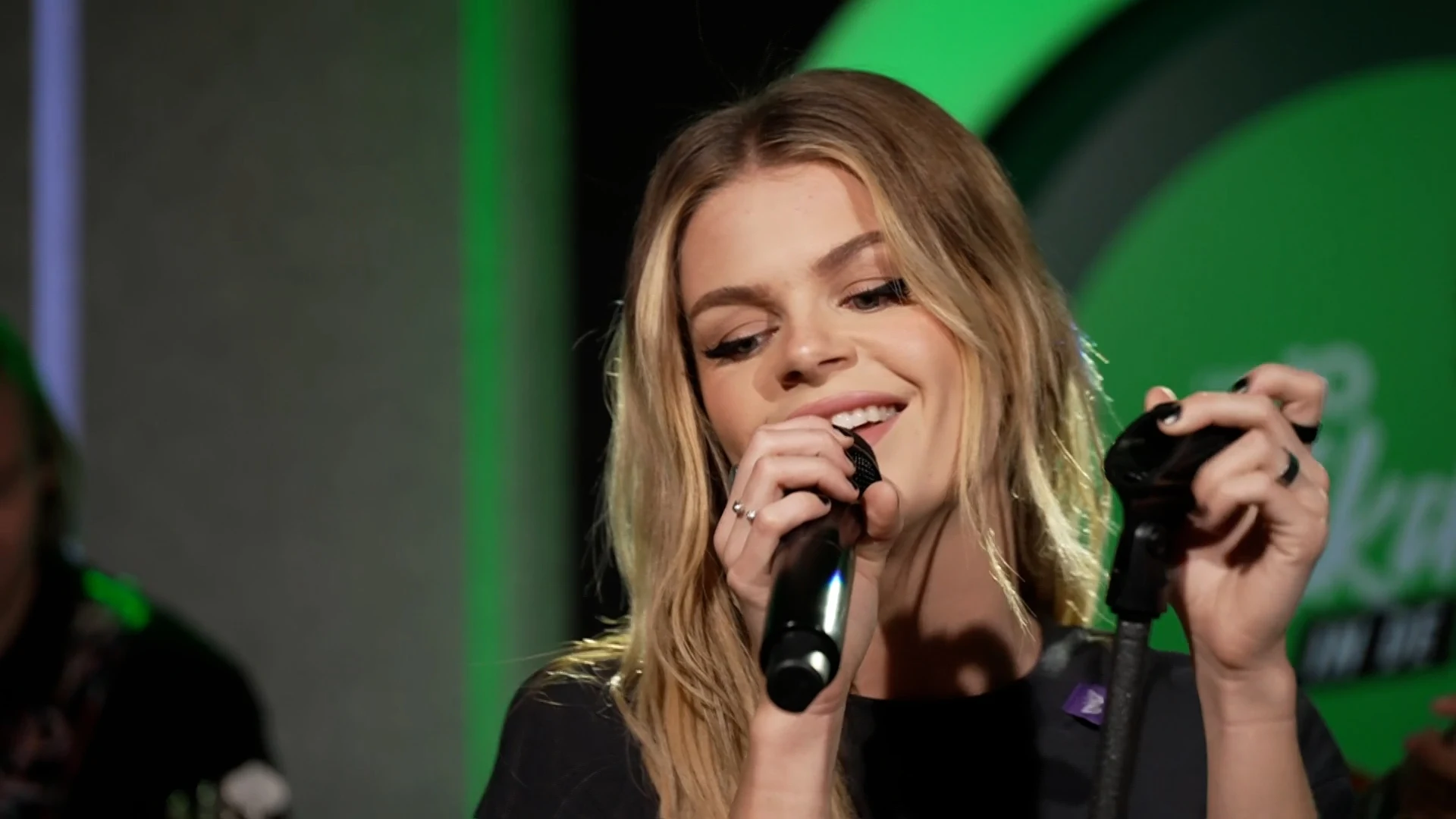 Hello, hé! Davina Michelle live bij Ekdom