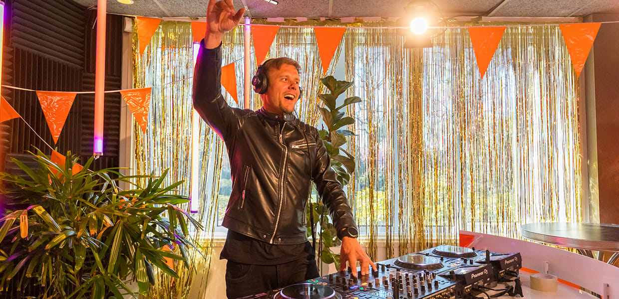 Koninklijke set van Armin van Buuren