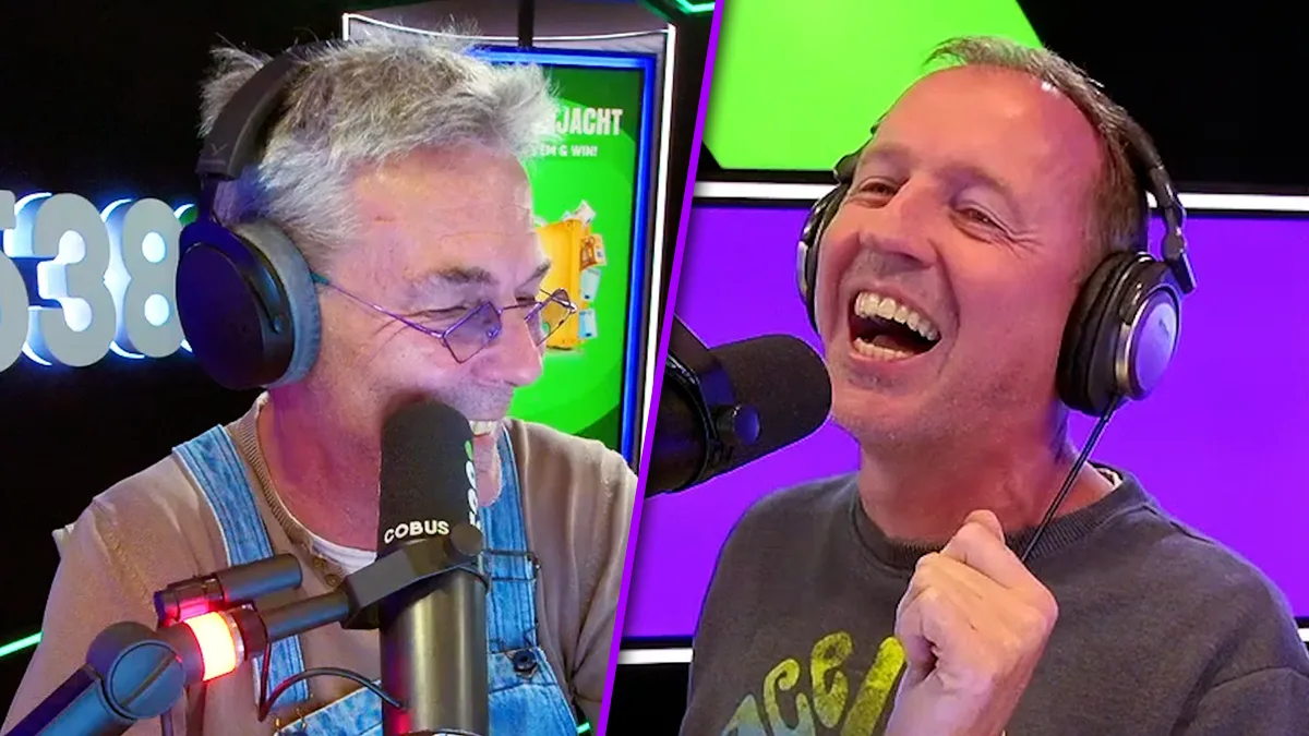 'Philip' en 'Maarten' voor één keer terug in De slimste politicus! 🧐