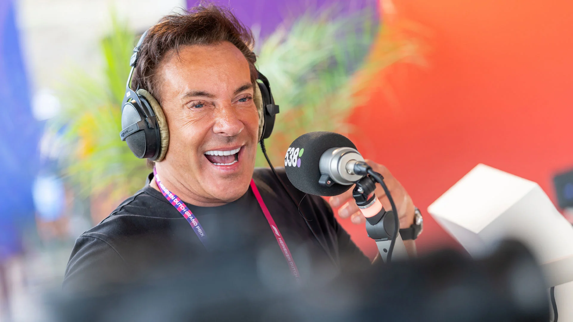 Gieren met Geer bij Bas & Dylan vanaf Zandvoort!