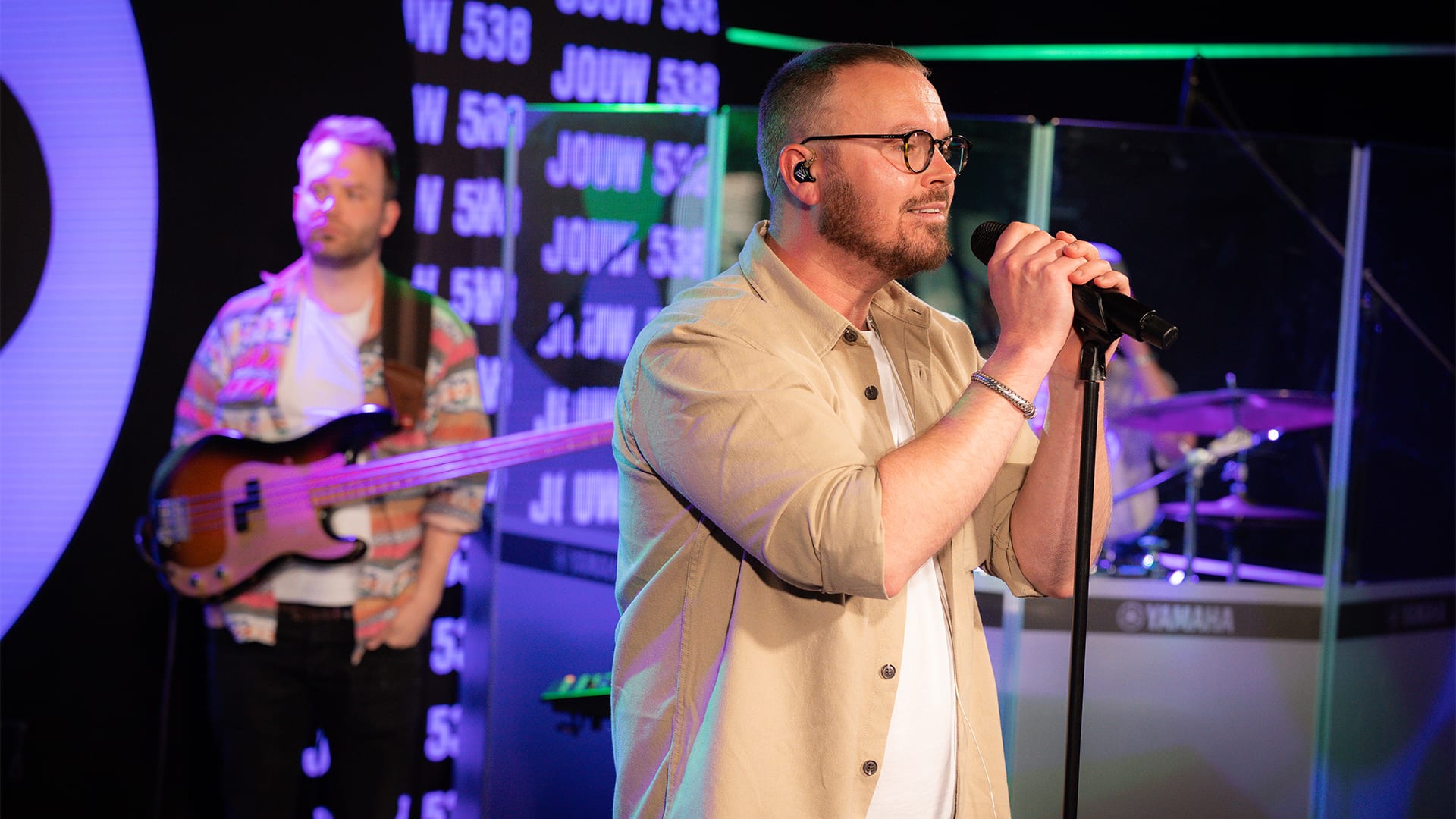 Wulf - Ordinary (Alex Warren cover) bij Evers & co.