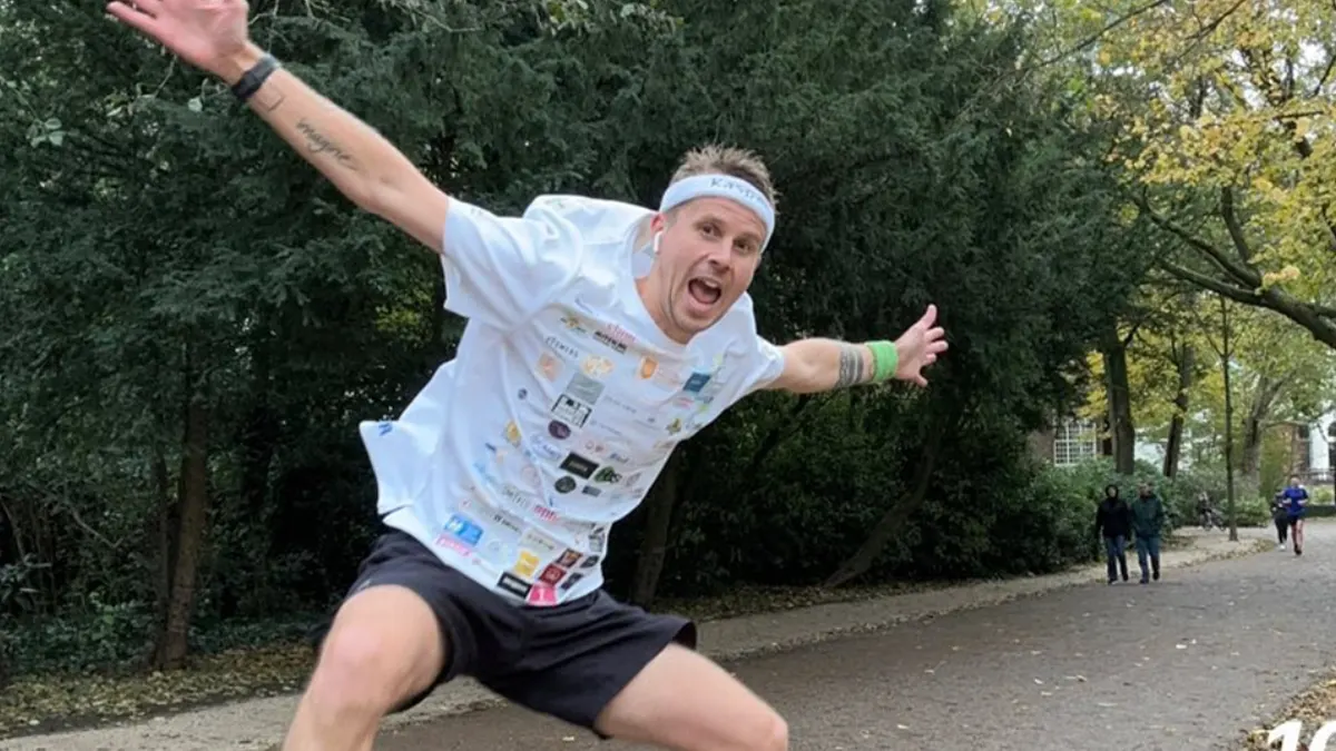 Jeroen van Veen loopt iedere dag hard om geld op te halen voor het Prinses Máxima Centrum 🧡