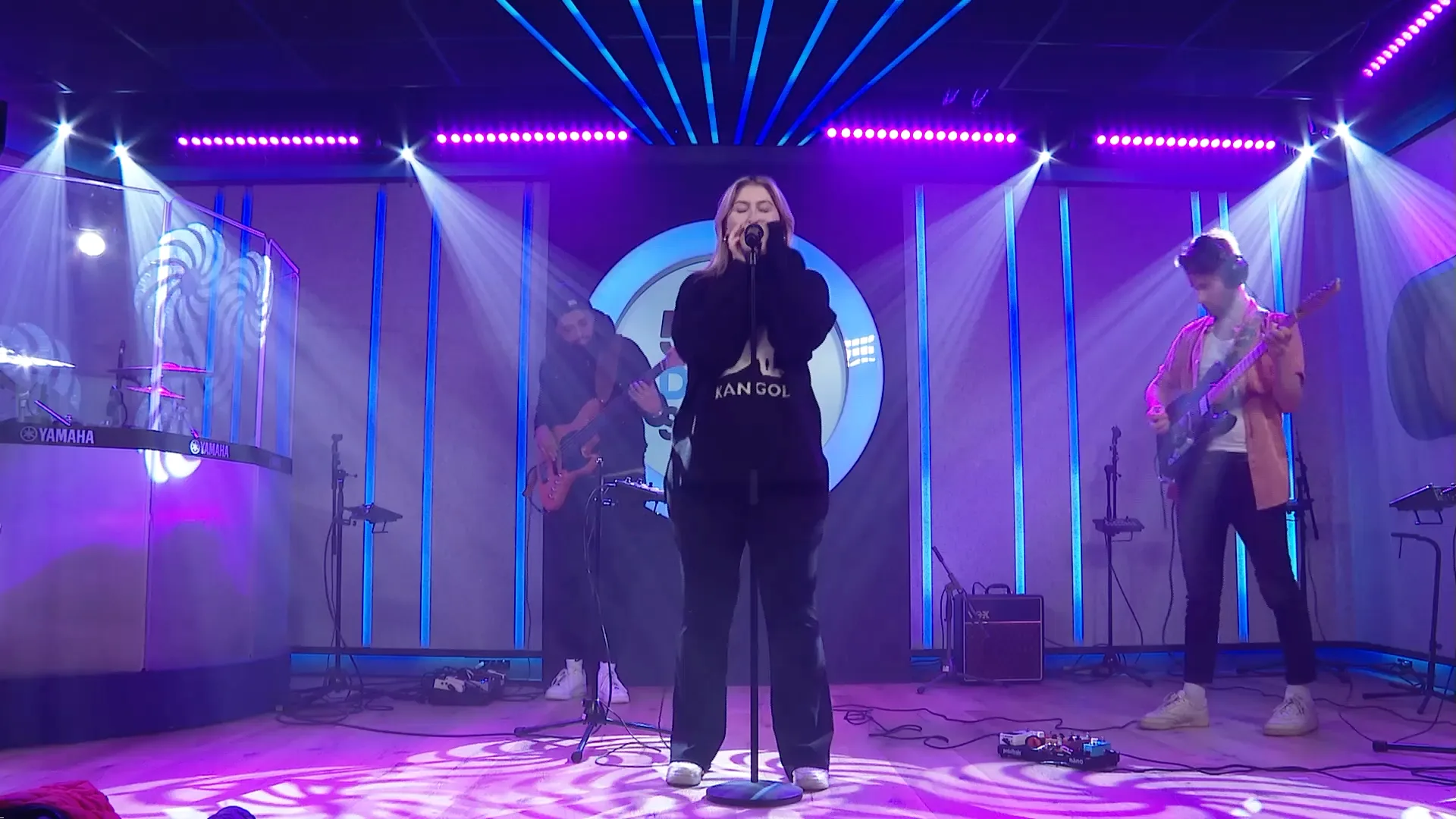 Optreden Maxine bij Coen en Sander