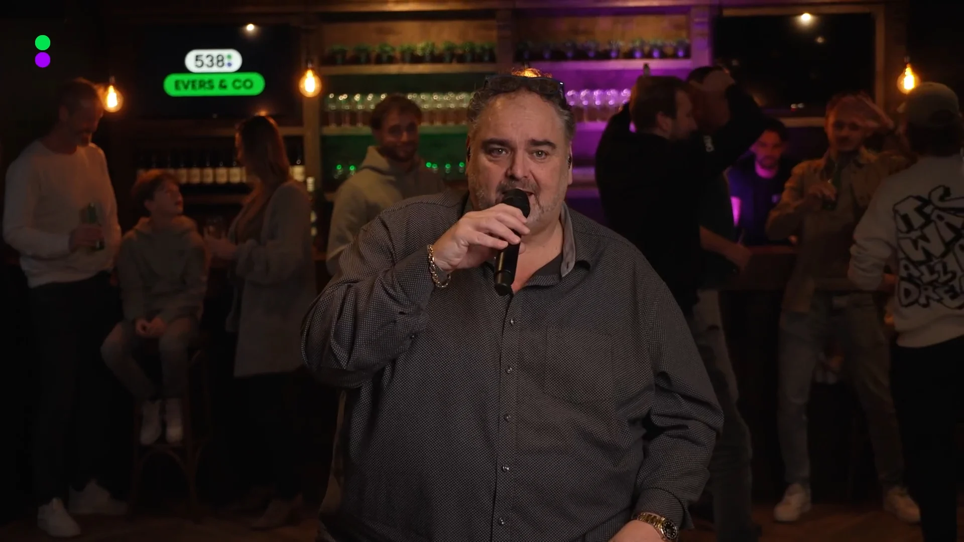 Peter Beense - Daar Is Kerst Toch Voor Bedoeld bij Evers & co.