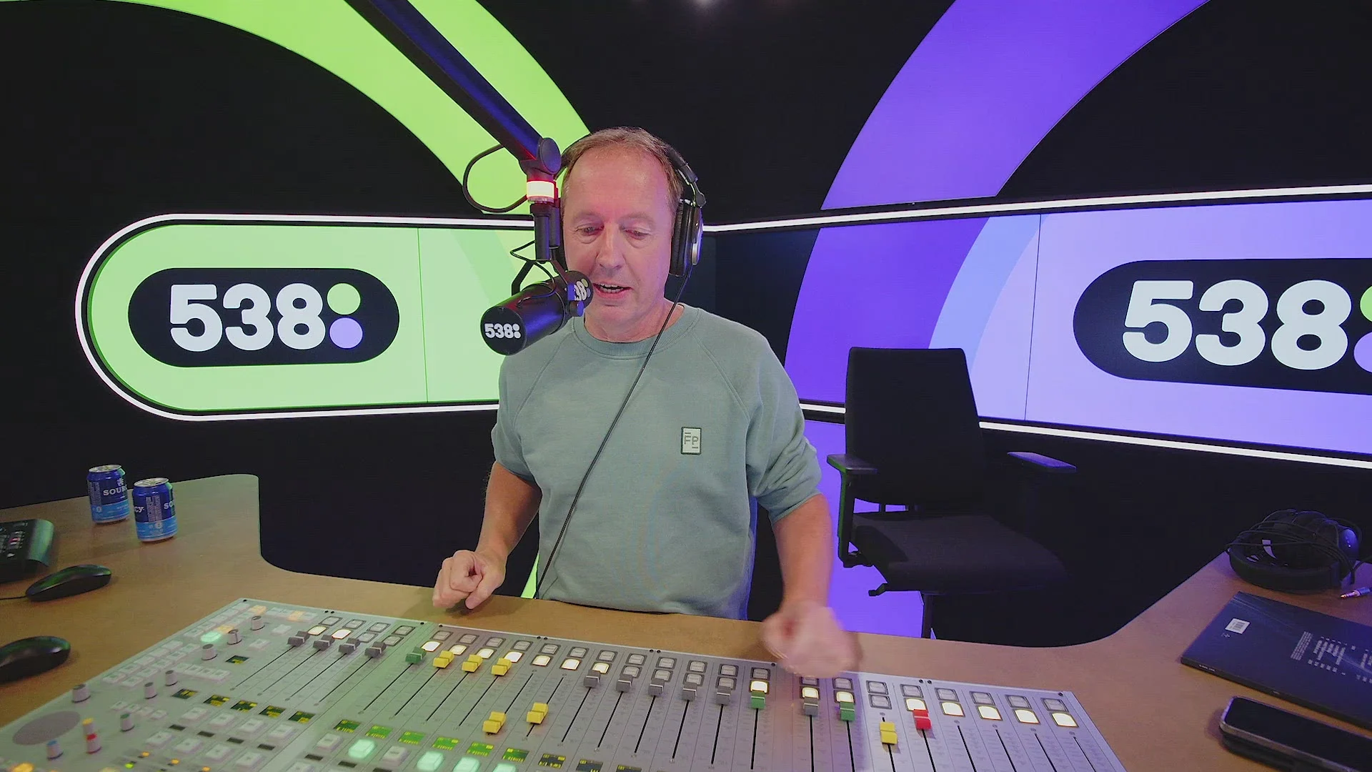 Het was weer chaos bij de stamtafel van Evers & co.!