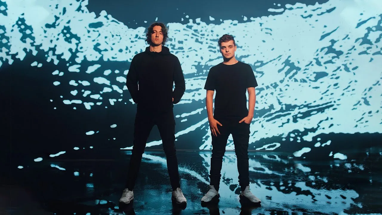 Martin Garrix en Dean Lewis scoren de Dance Smash