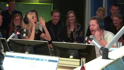 538-sidekick Chris covert Skyward van Davina Michelle!