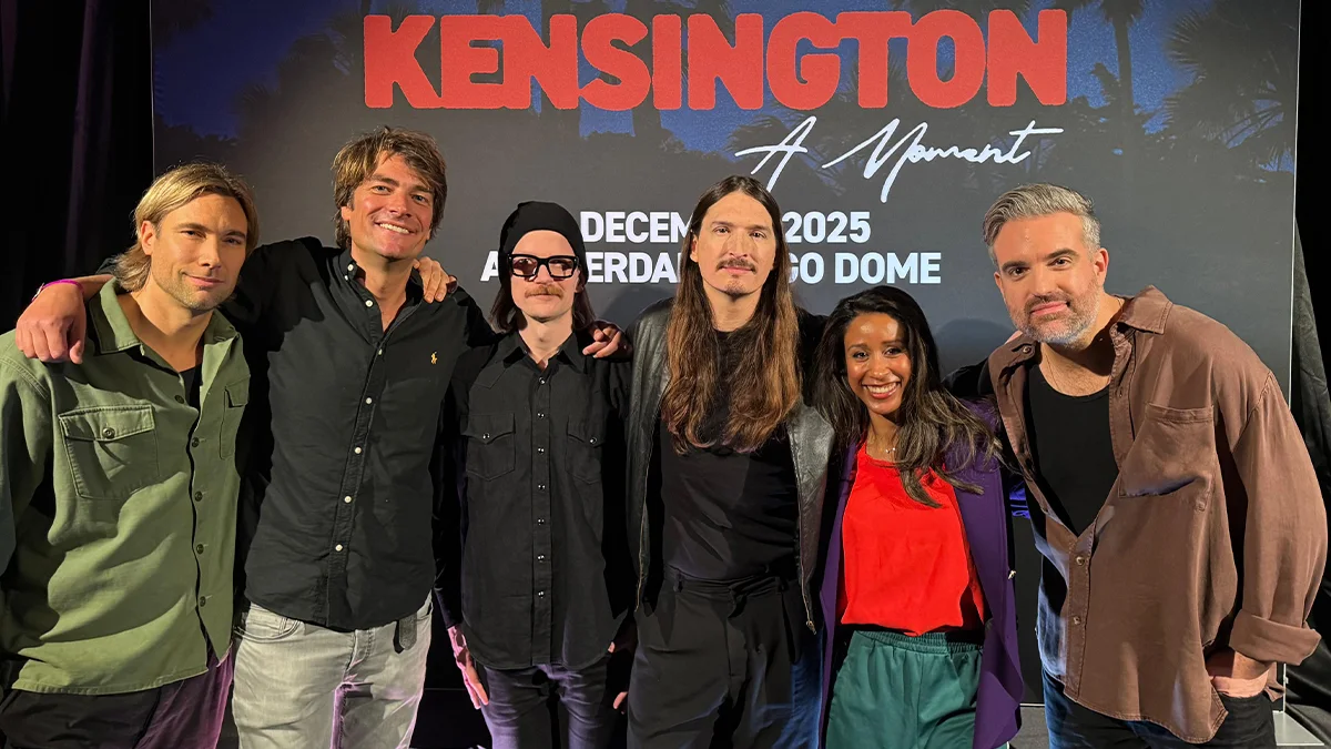 Kensington primeurt op spectaculaire wijze hun nieuwe single A Moment! 🔥