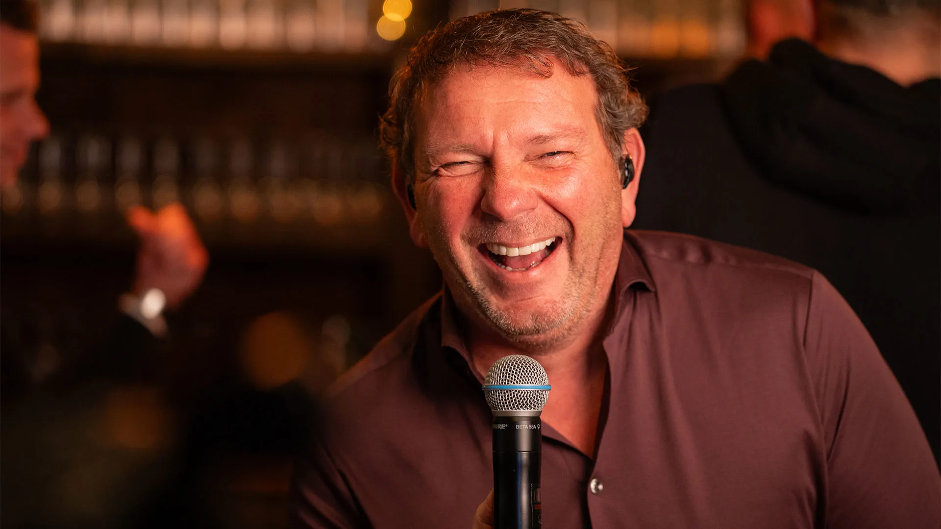 Robert Leroy - Geef De Nacht Maar De Schuld bij Evers & co.