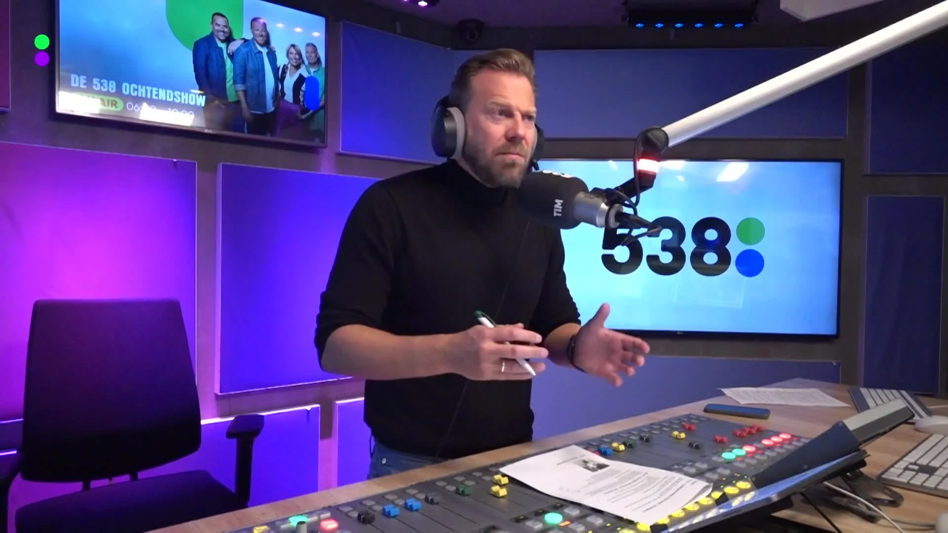 Edward Kock is pluviofiel: 'Ik ga juist lekker naar buiten als het regent!'