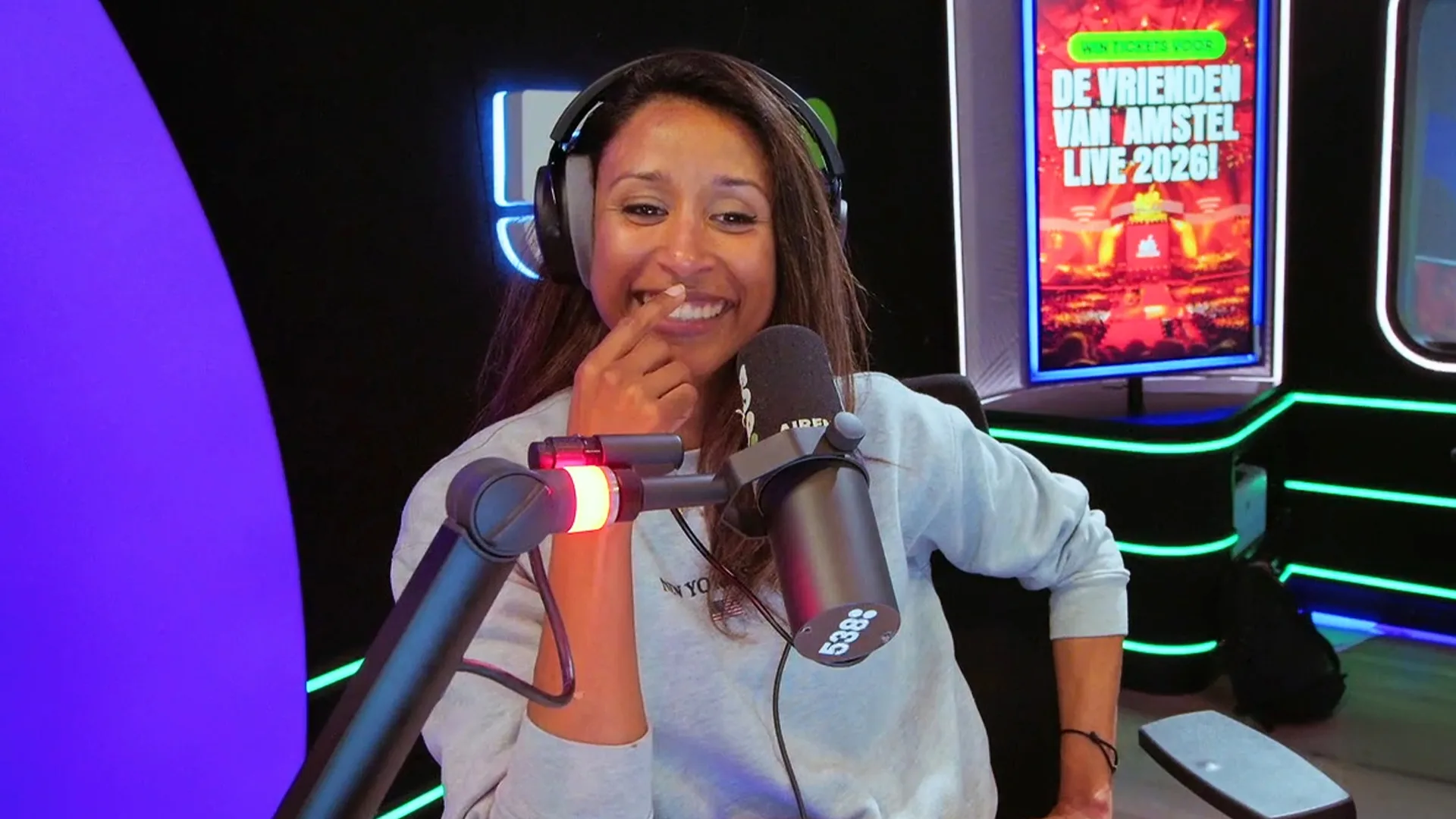 FC Groningen-keeper gaat viraal met FIFA-truc!