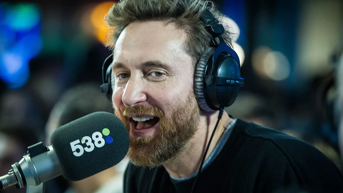 Waarom de nieuwe David Guetta en Sia een Nederlands tintje heeft