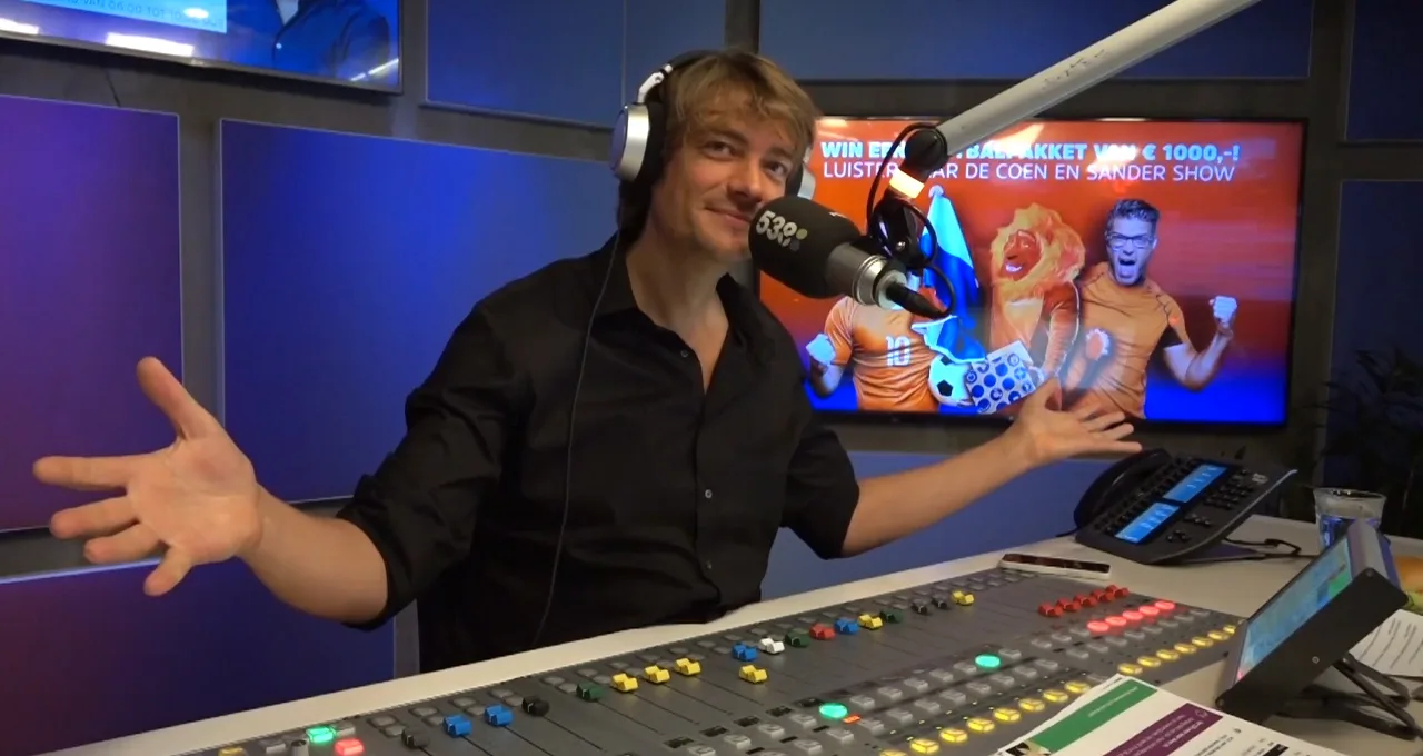 Frank gaat een grote studioshow op SBS6 presenteren!