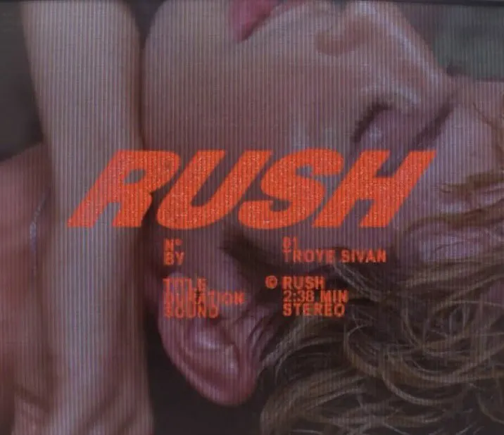 Troye Sivan pakt de Dance Smash met Rush