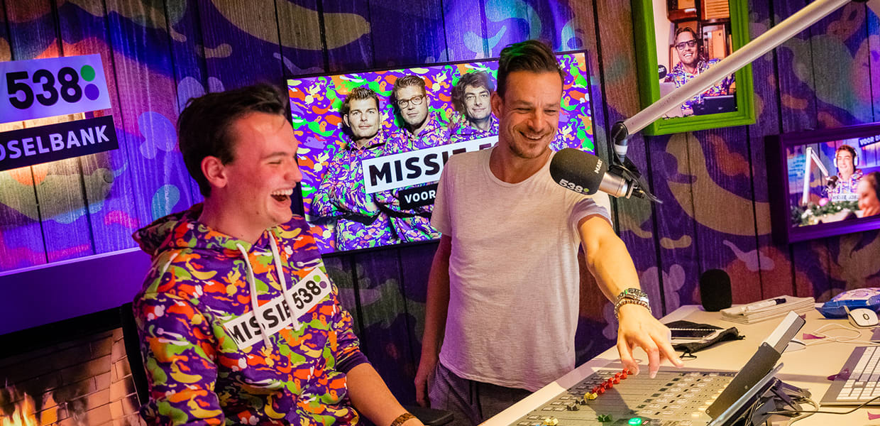 Bied op een date met 538-dj's Niek en Mart ❤😄