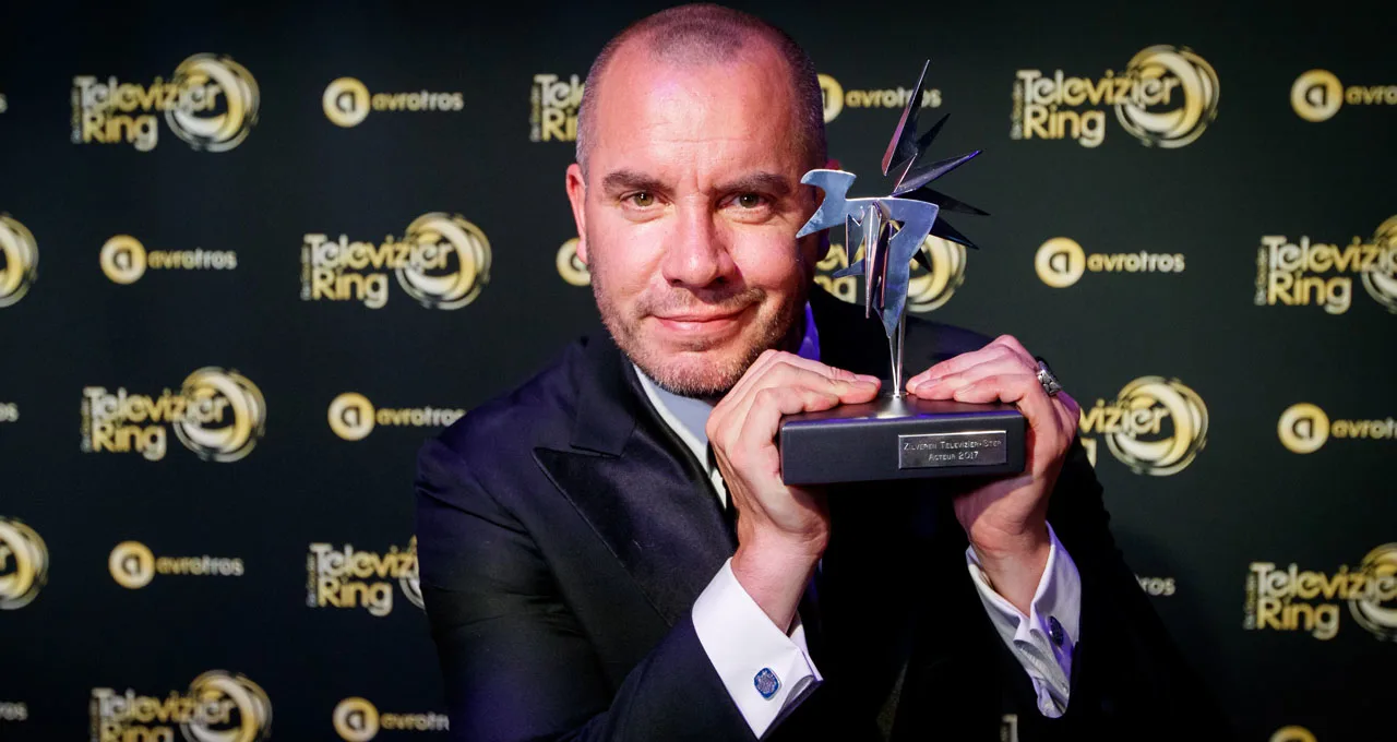 Jeroen van Koningsbrugge presenteert 'Dokter Bibber voor volwassenen!'