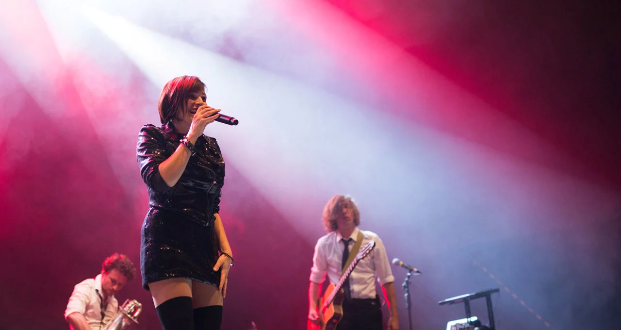 Gekraakt: Miracle - Caravan Palace