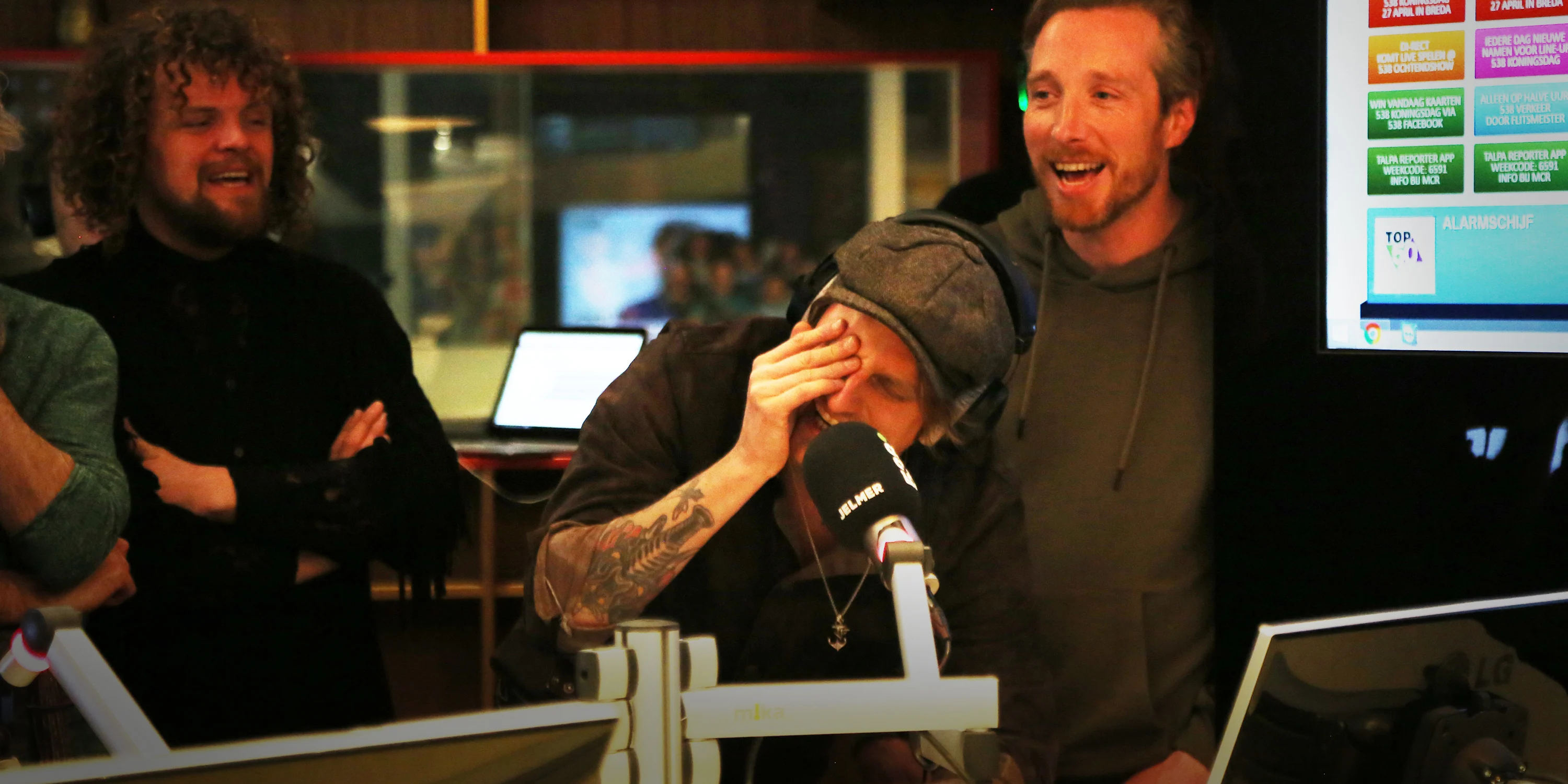 Feest in de studio, want Di-RECT is er!