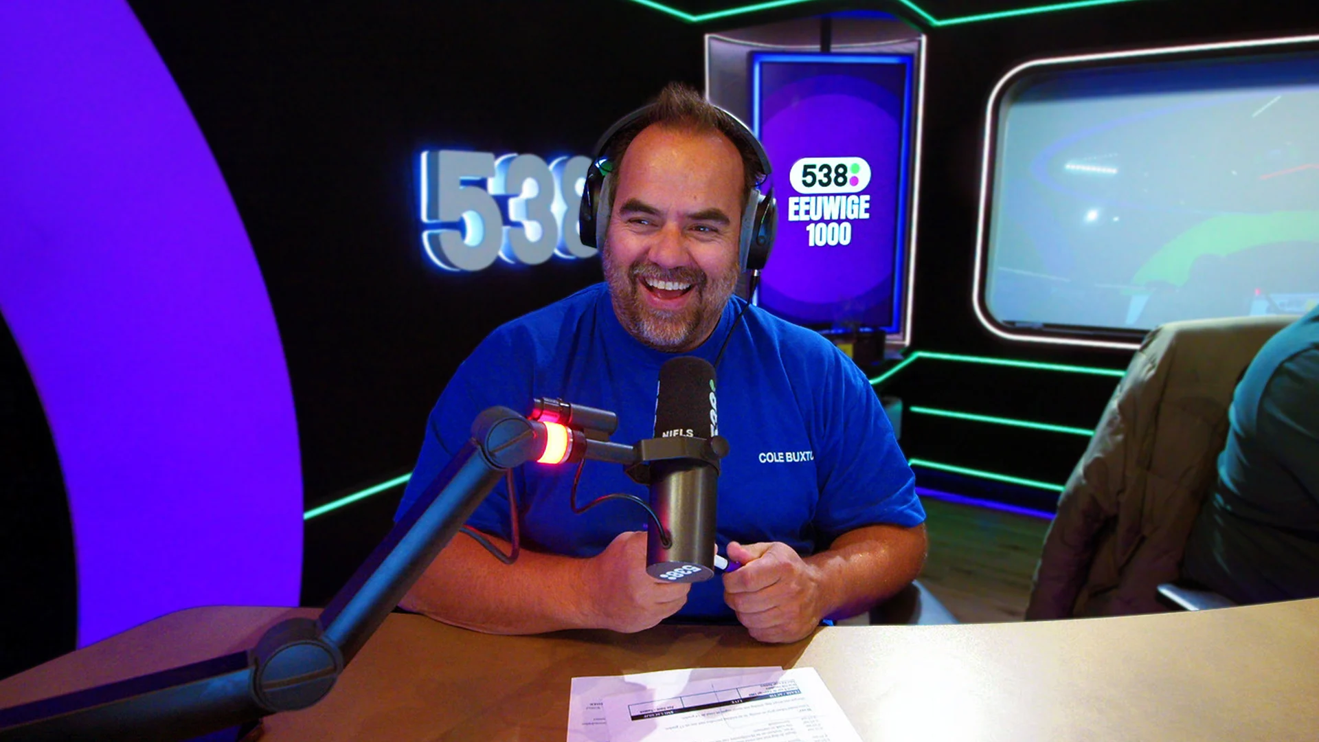 Wie moet trainer John Heitinga opvolgen?