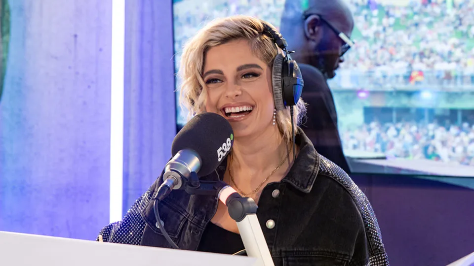 GEMAAKT: JAX JONES & BEBE REXHA - HARDER