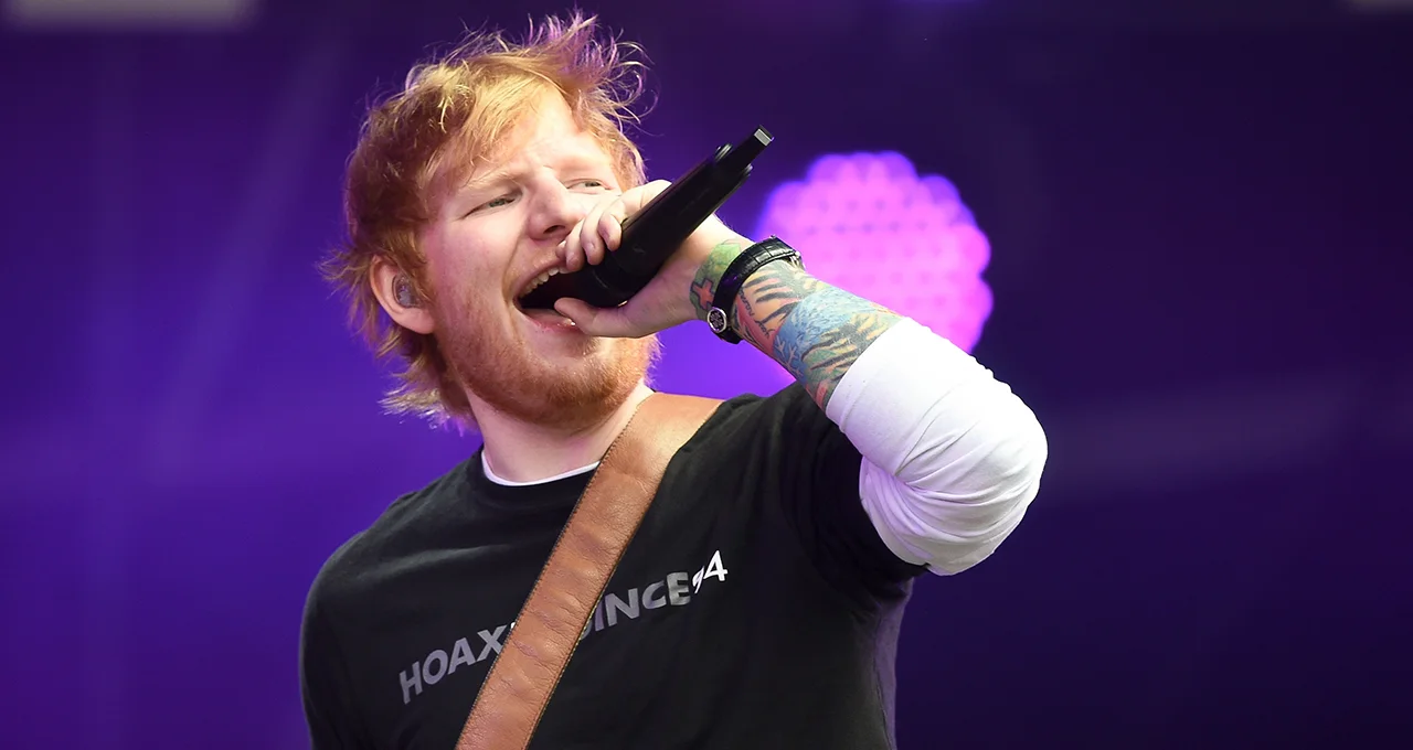 Precies 4 jaar geleden op #1 in de hitlijsten: Shape of You van Ed Sheeran