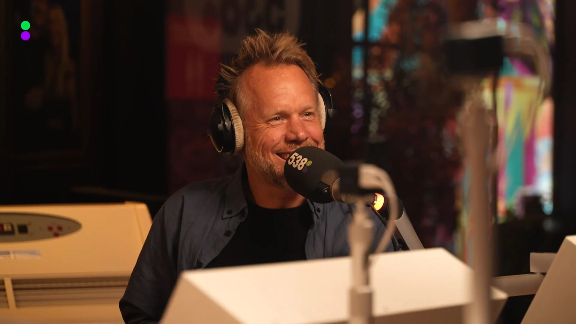 Diggy Dex in de 538-studio vanaf Vrienden van Amstel!