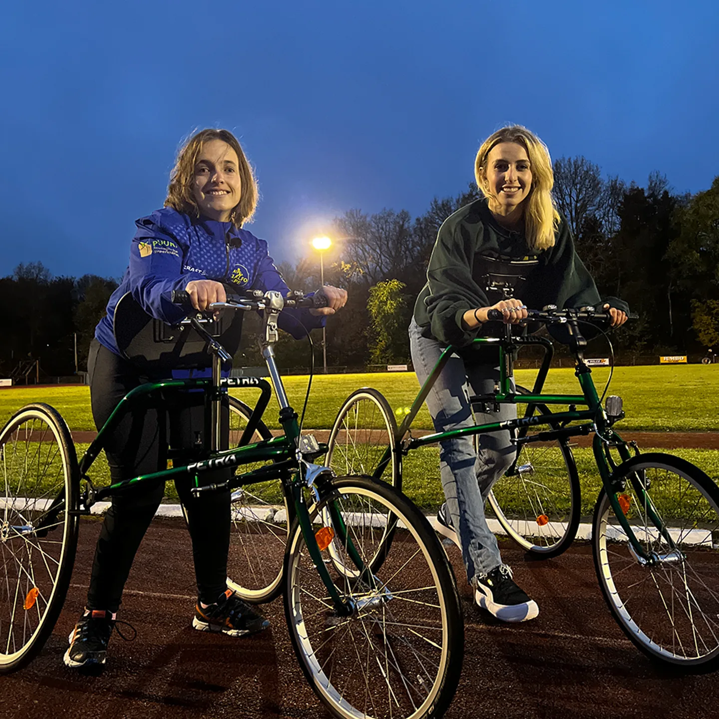 Missie geslaagd: sportrolstoelen en sportprotheses voor 11 sporters