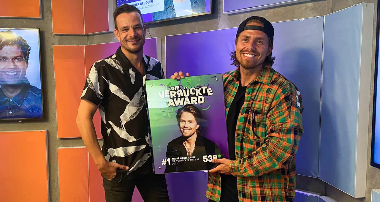 André Hazes krijgt Verrückte Award voor Leef! 