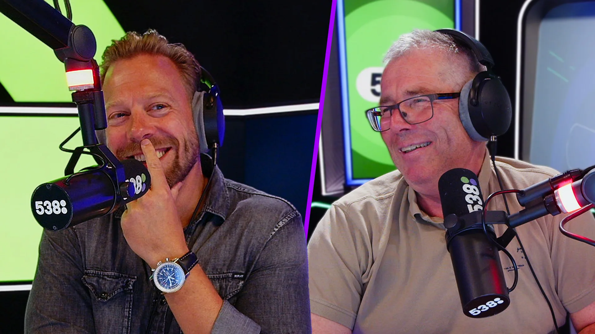 Foutje of opzettelijk? Rick draait hét Ajax-lied bij het Feyenoordstadion 😳