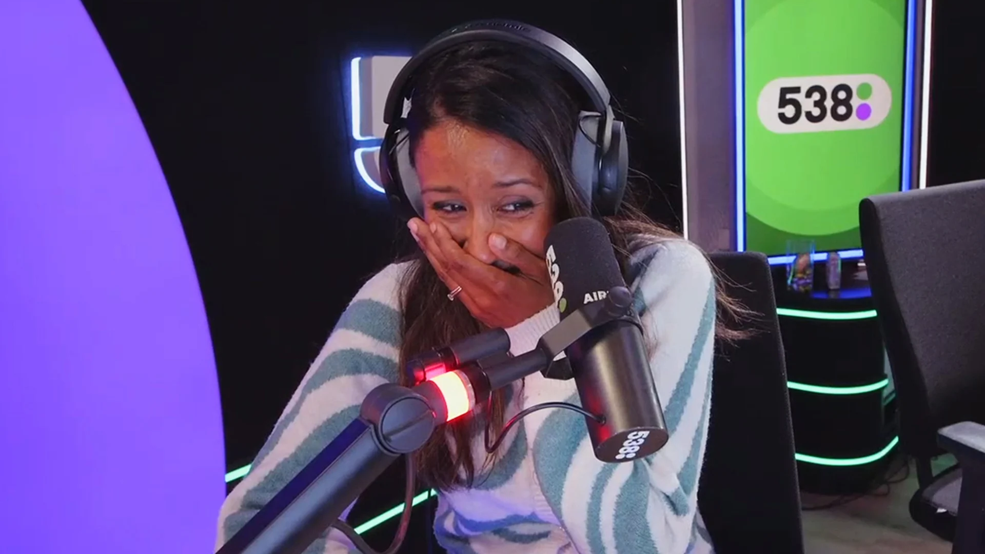 Dit is een noodgeval! 🚨❗🎶 Of toch niet...