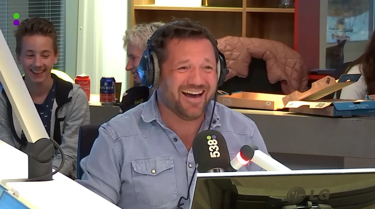 AWKWARD! Dit zijn de meest ongemakkelijke fragmenten op een rij