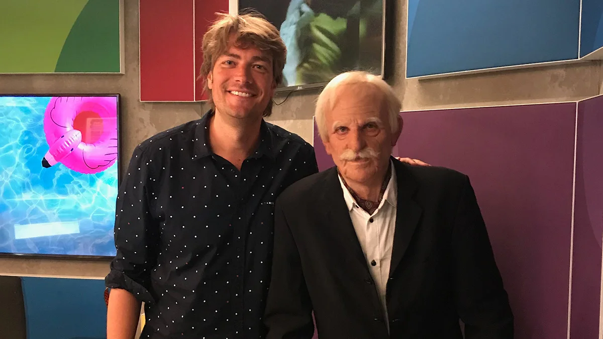 Opa Gijs van StukTV neemt Frank Dane in de zeik!