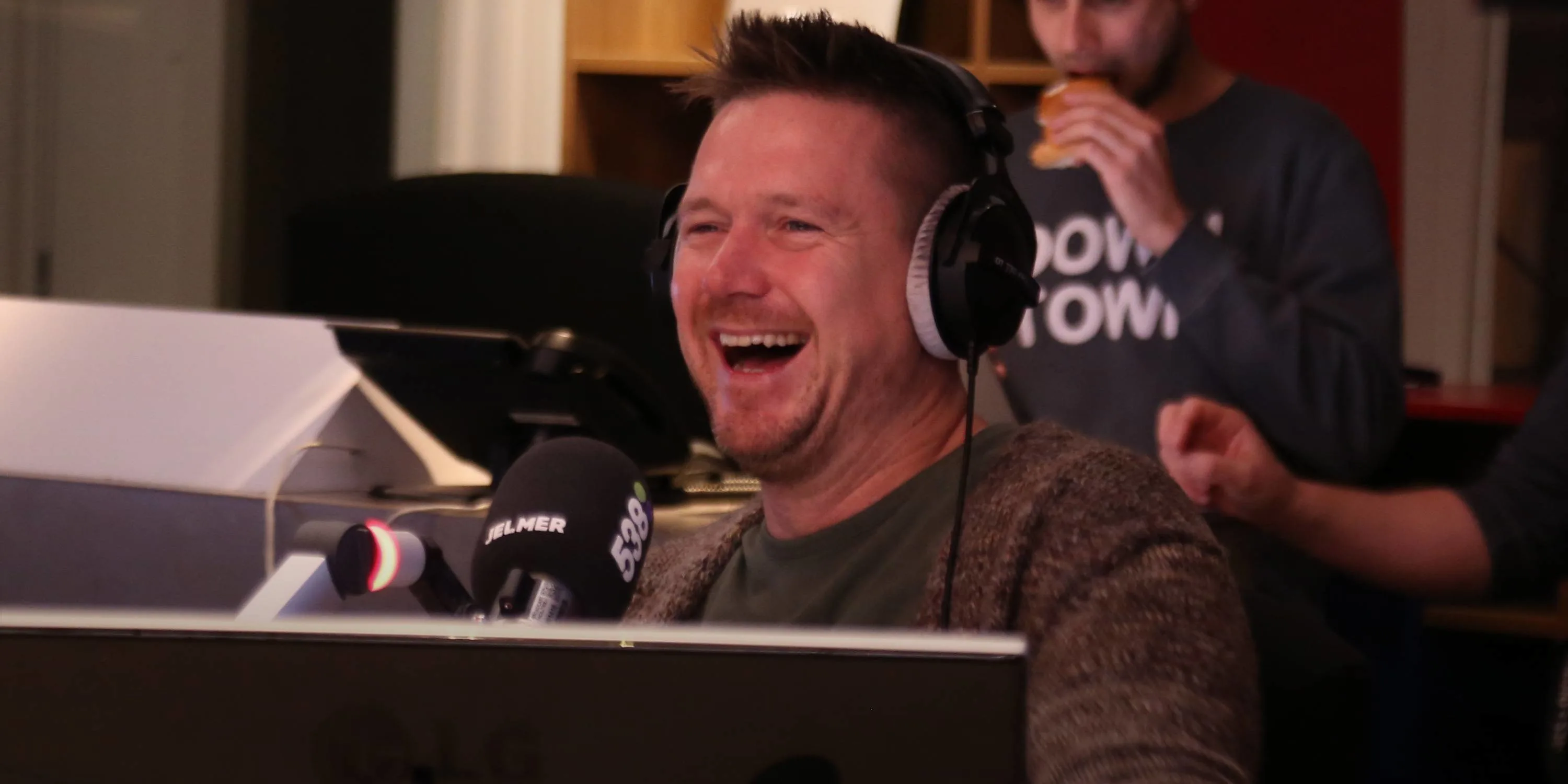 Johnny de Mol is weer terug!