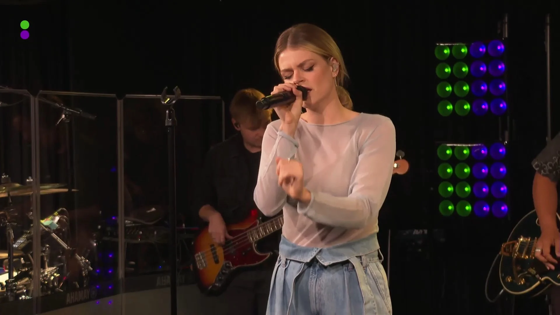 Davina Michelle live met Sweet Water