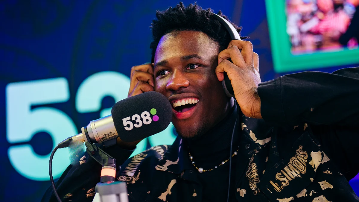 Claude is de nieuwe Favourite met Écoutez-moi! 🤩