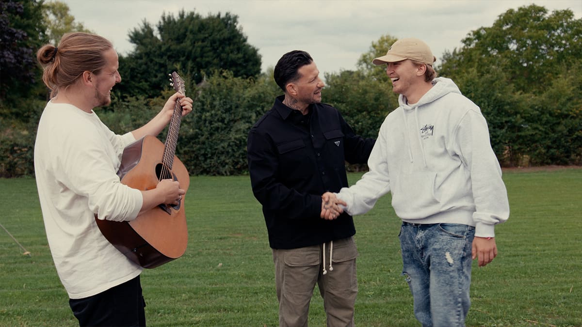 Nieuwe 538 YouTube-serie met Kraantje Pappie: Home of Hits! 🏠🎵